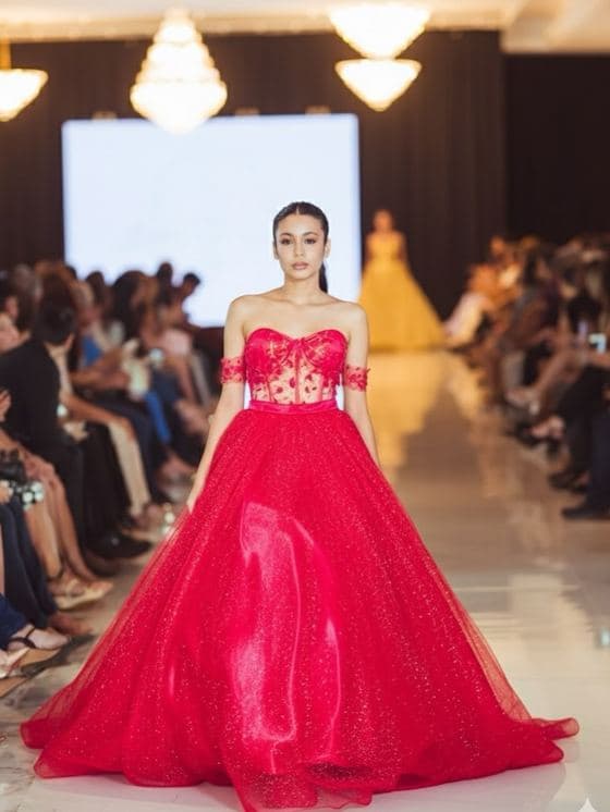 Corset com aplicações feito por Beatriz Sosa